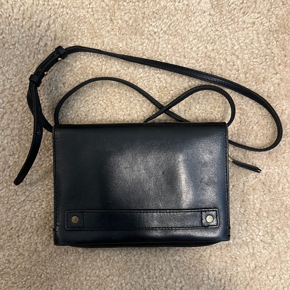 Madewell black leather crossbody